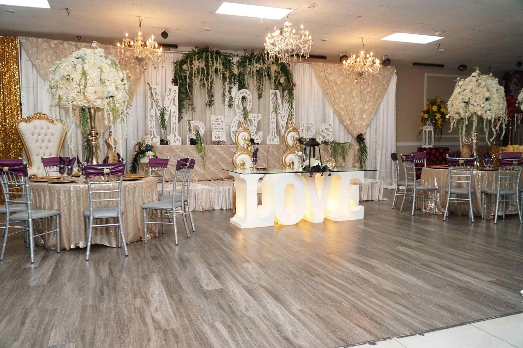 Experience Elegance: A Detailed Review of Liz's Venue by Decor by Liz