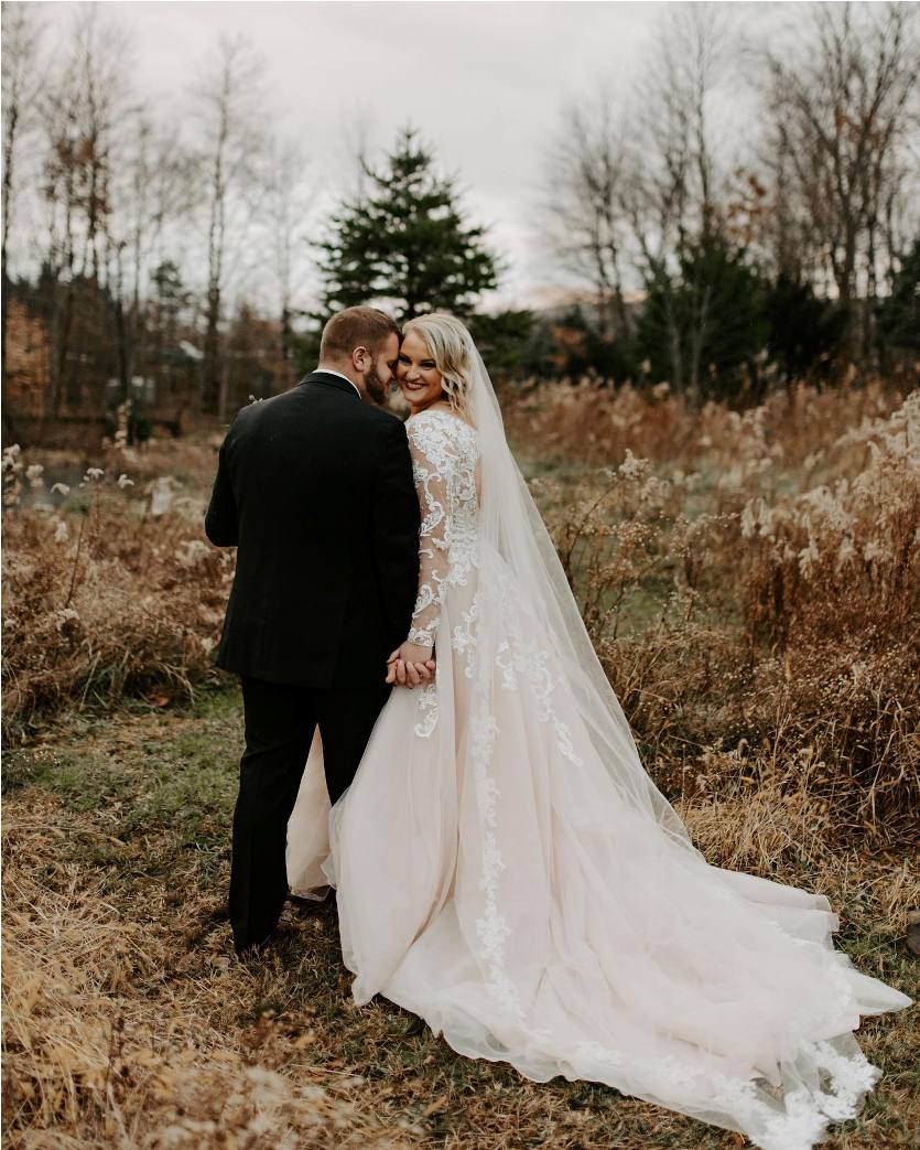 Ashley Stein: Ohio Wedding Photographer