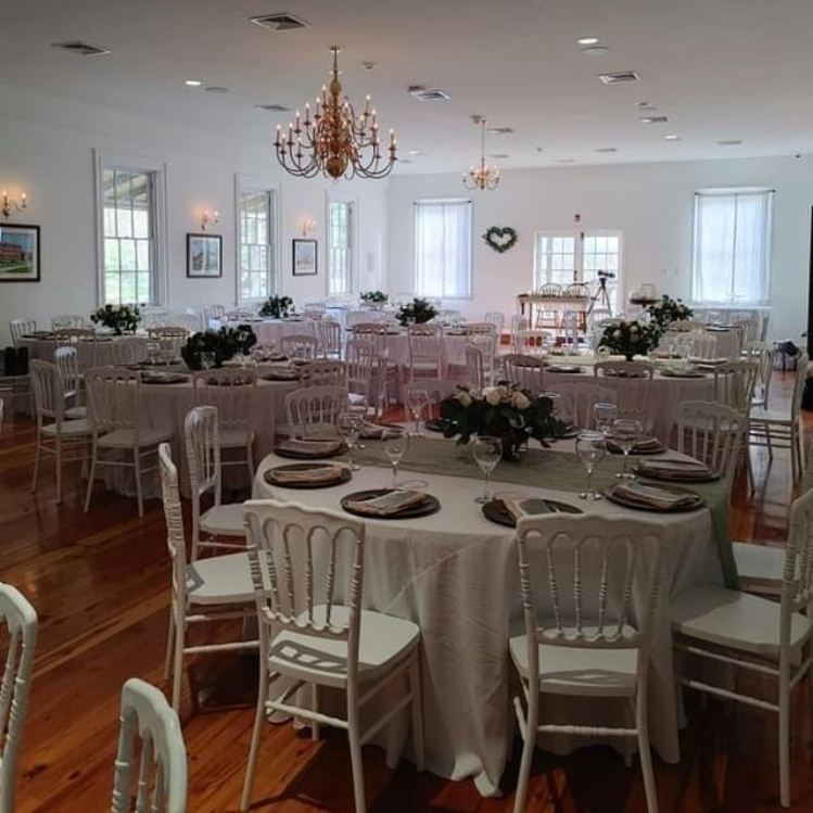 Ballroom at Windsor – McCarthy Tree Farm