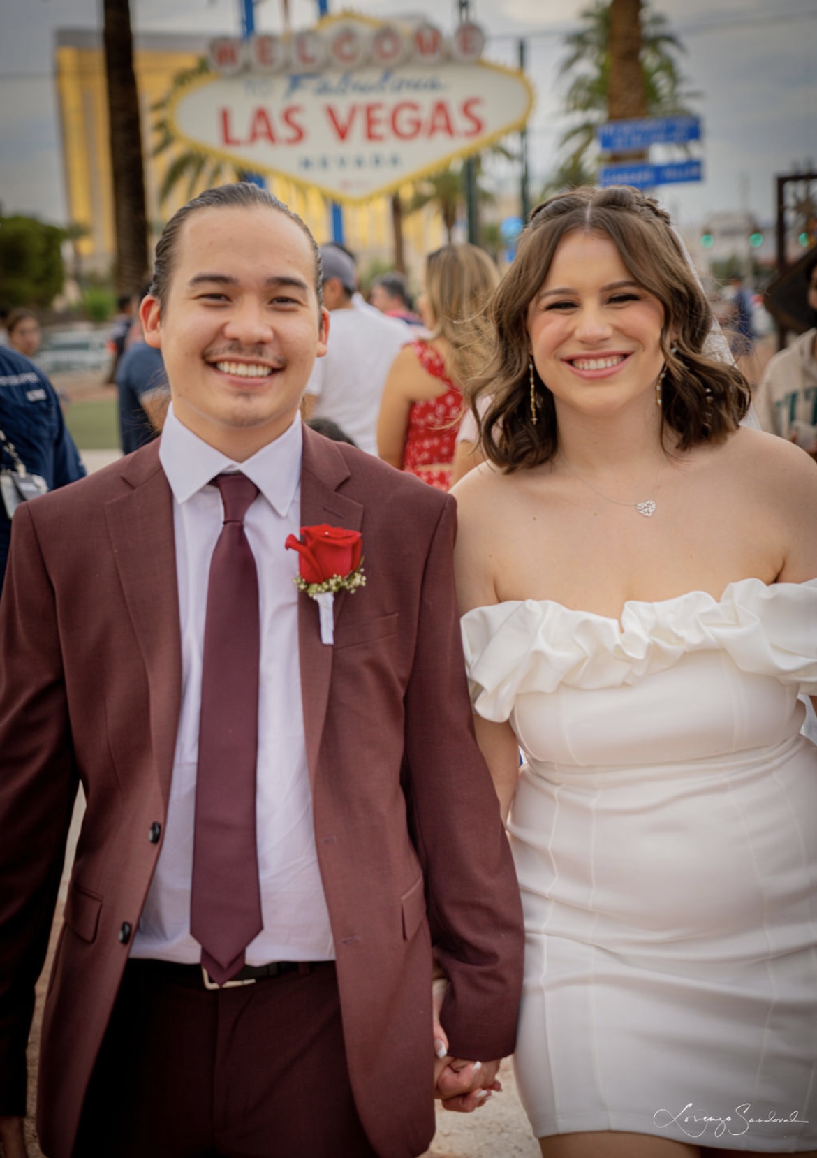 Lorenzo Sandoval: Las Vegas Wedding Photographer