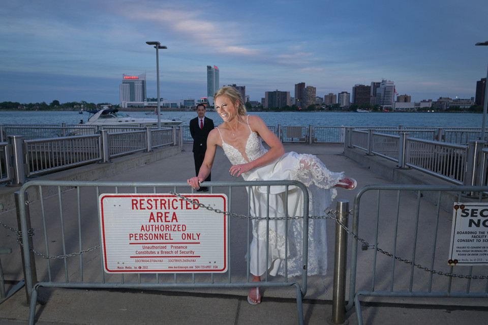 Marci Curtis – The Michigan Wedding Photojournalist