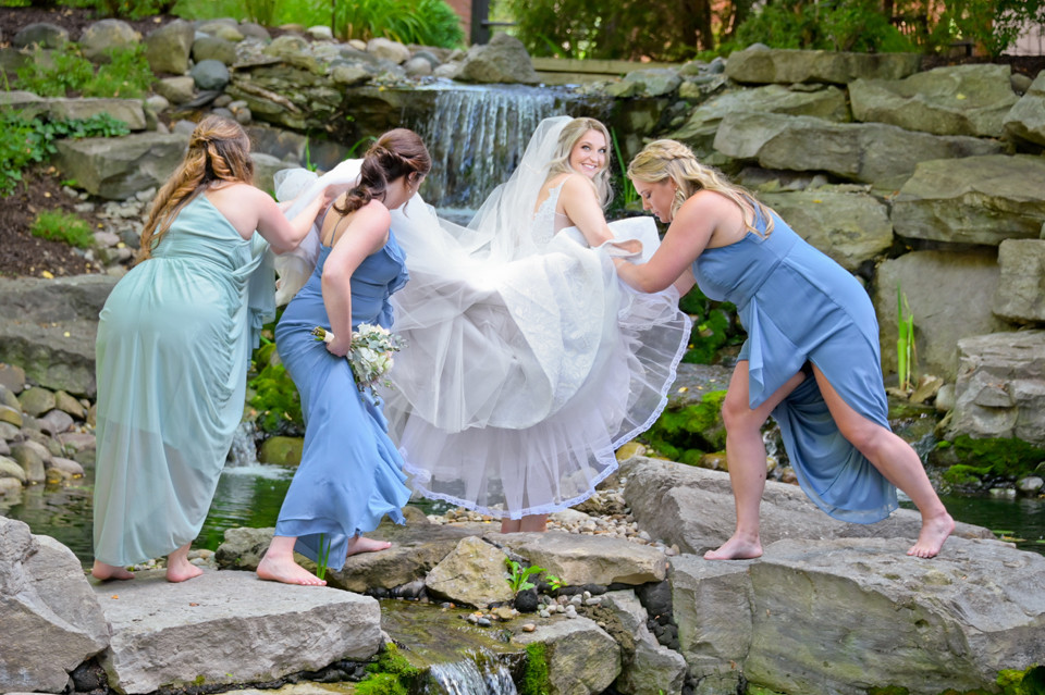 Marci Curtis – The Michigan Wedding Photojournalist