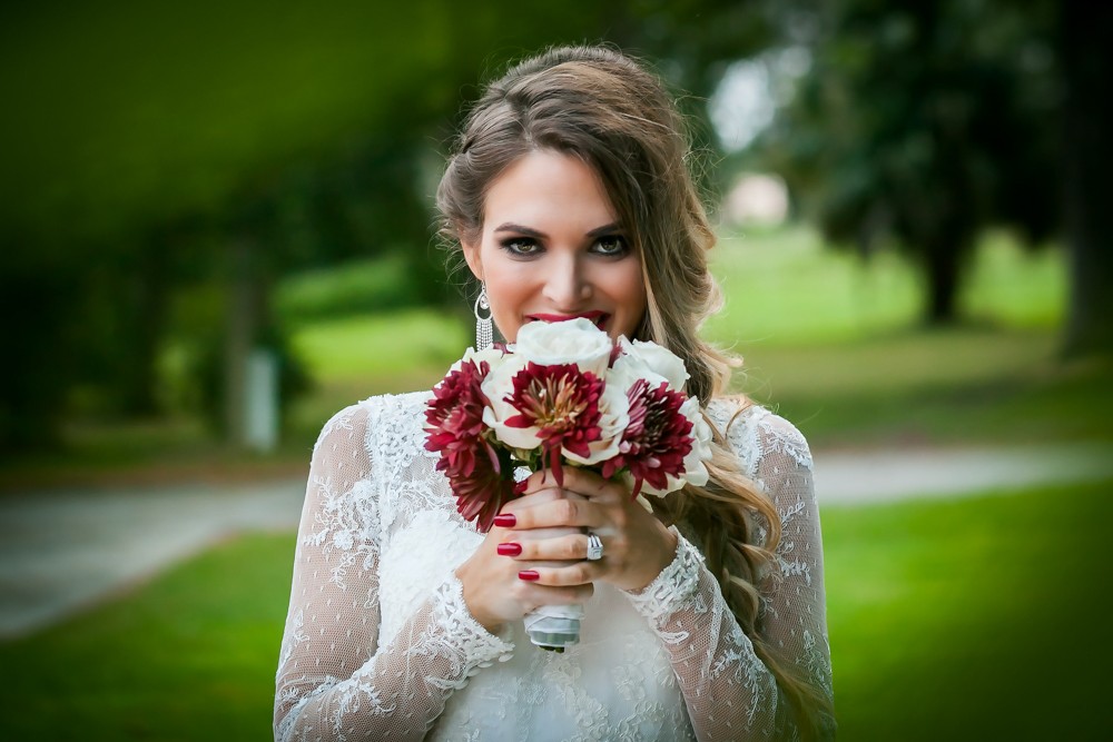 Wedding & Family Photographer Lana Hollin