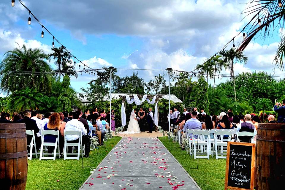 20 Amazing Wedding Venues in Orlando, FL