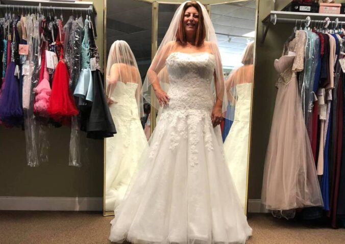 Debbie's Bridal