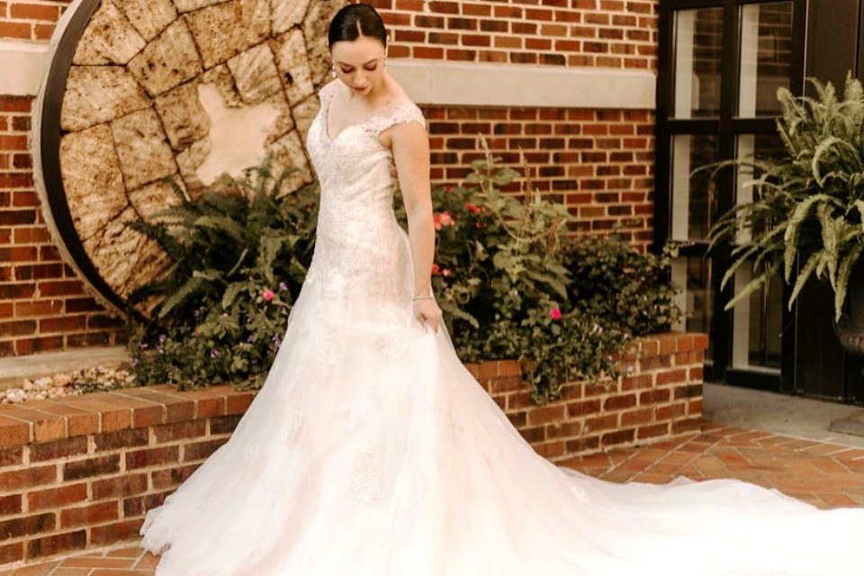 4-of-the-best-bridal-dress-shops-in-winchester-va-2023