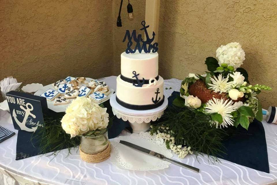 Mare's Custom Cakes