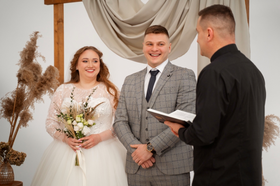 5 Best Wedding Officiants in Queens, NY